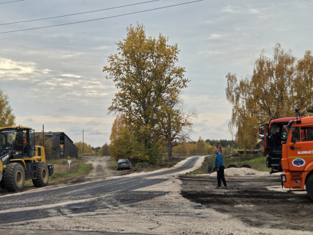 Работы по укладке асфальта