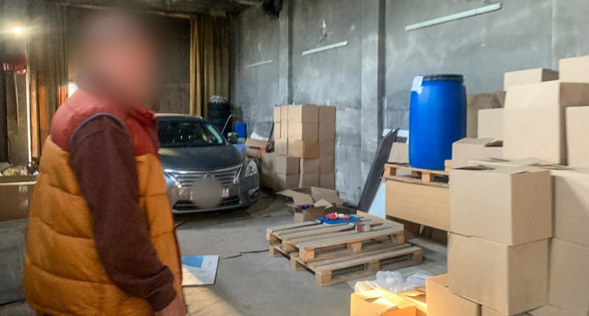 У жителя Мурома изъяли почти 3,4 тысяч пачек контрафактных сигарет