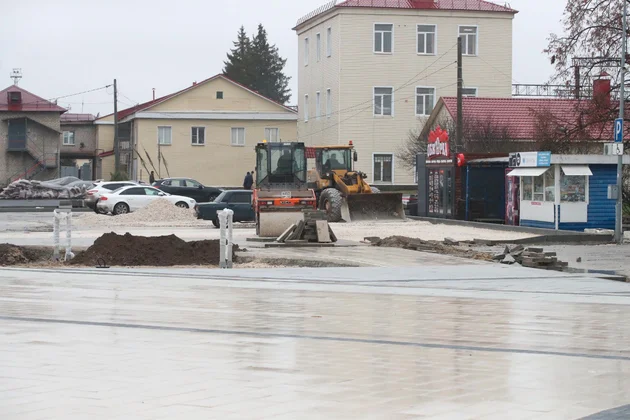 Губернатор на благоустроенной территории