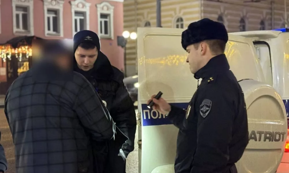 Задержание подозреваемого в кражах во время рейда