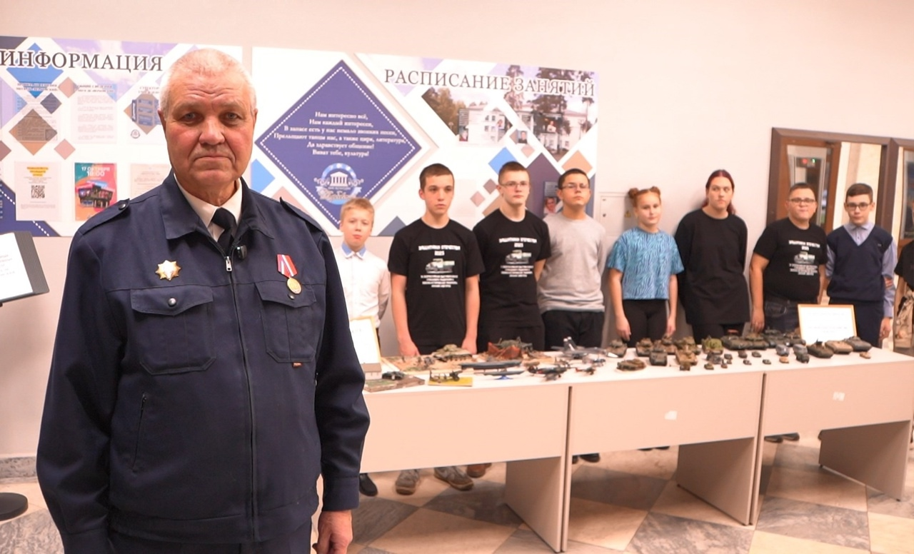 Руководитель кружка Андрей Лаптев