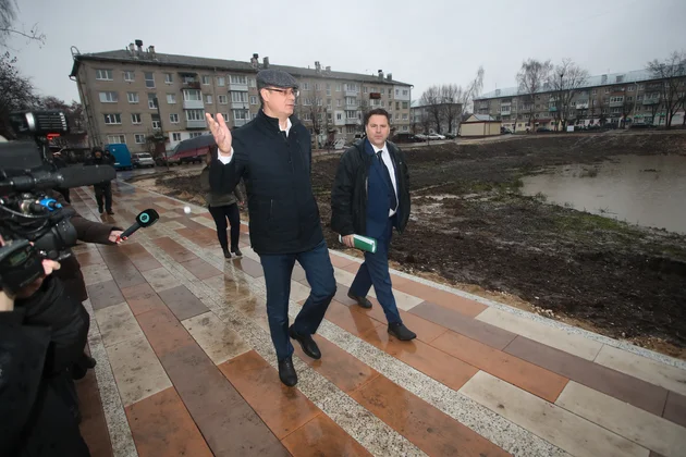 Губернатор на месте работ