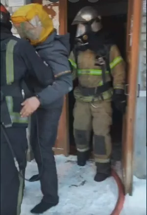 Момент эвакуации при пожаре в Коврове