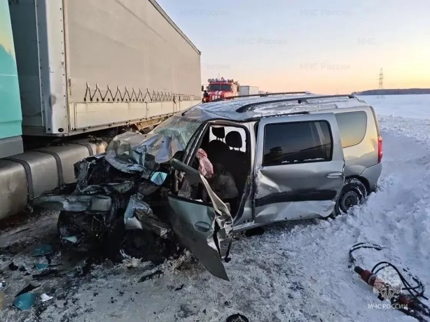 Работа спасателей на месте ДТП под Муромом