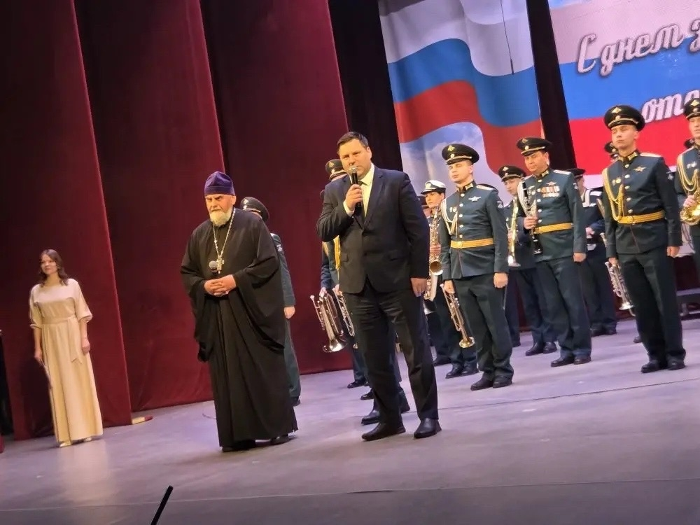 Торжественная церемония награждения военнослужащих в Муромском театре