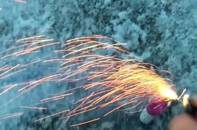 Иллюстрация к новости о судебном решении по делу о травме от петарды