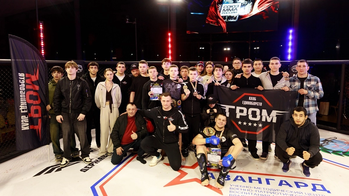 Владимирские бойцы на первенстве по ММА в Суздале