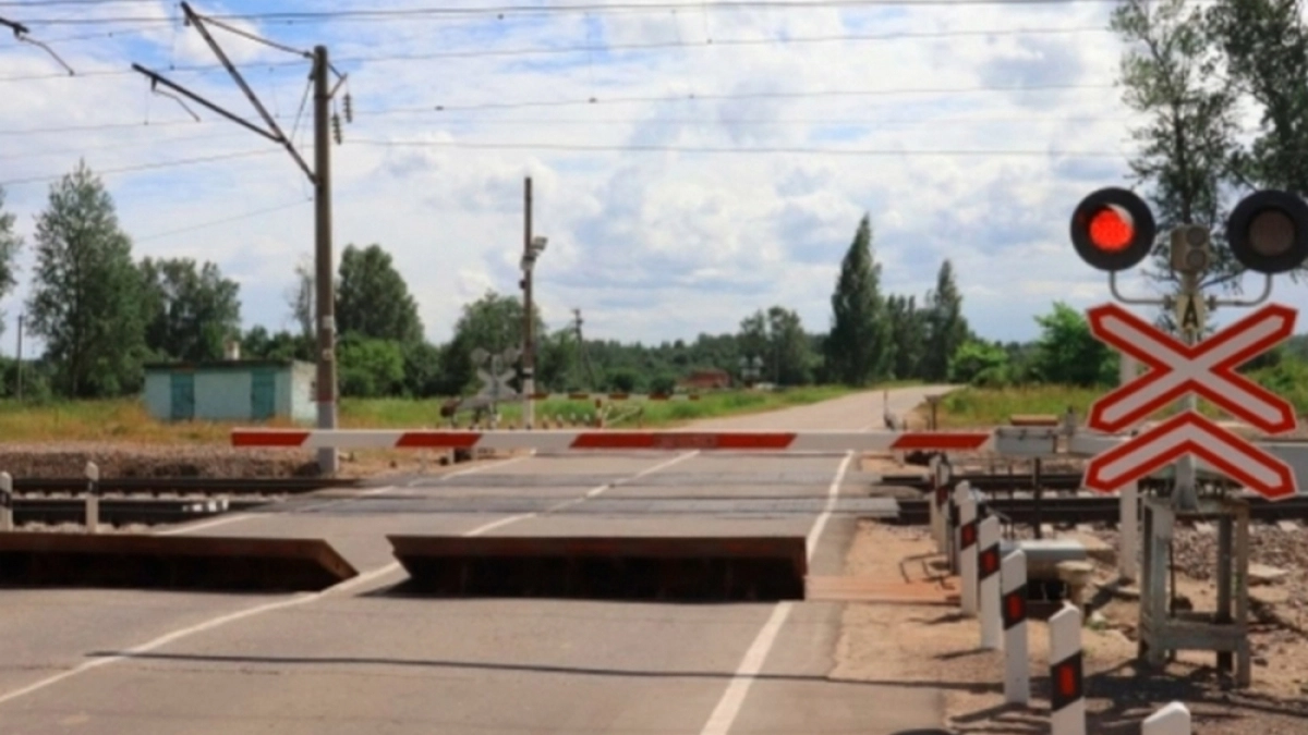 Железнодорожный переезд во Владимирской области