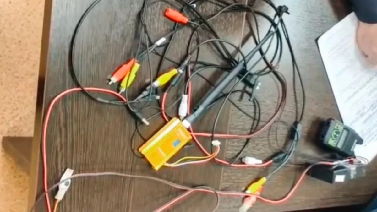 Иллюстрация к новости о приговоре за попытку списать на экзамене в ГАИ